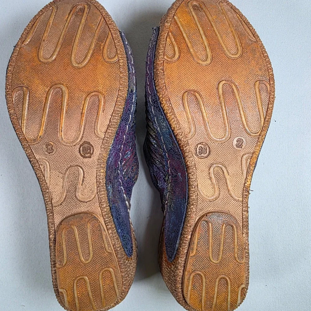 Spring Step Purple Iridescent Leather Womens 38 Wedge Slide Sandals Laser Cut